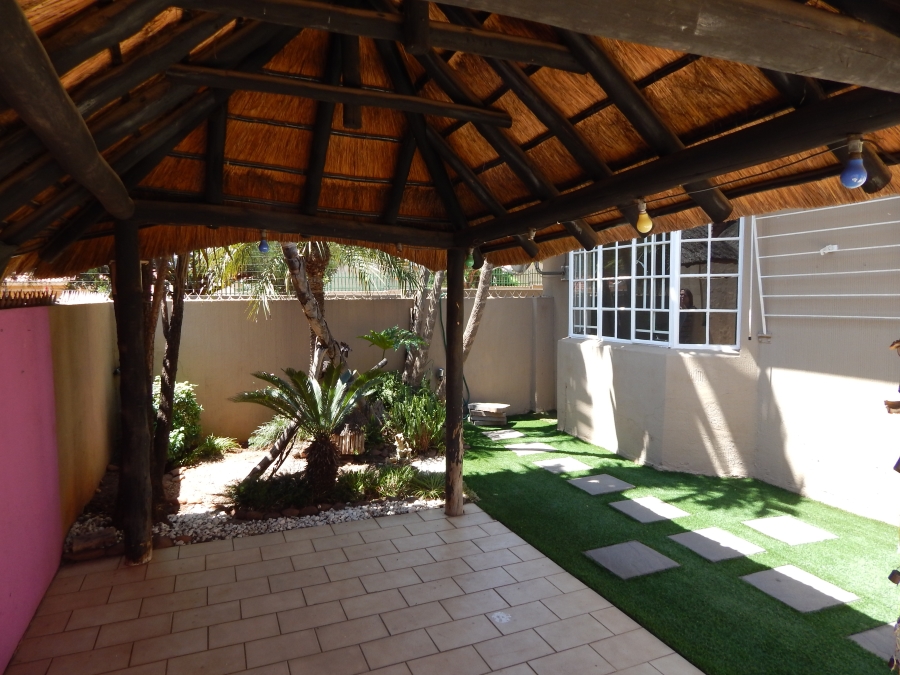 2 Bedroom Property for Sale in Norkem Park Gauteng