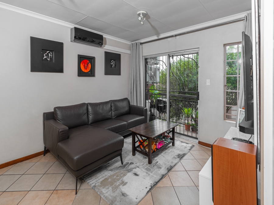 3 Bedroom Property for Sale in Noordwyk Gauteng