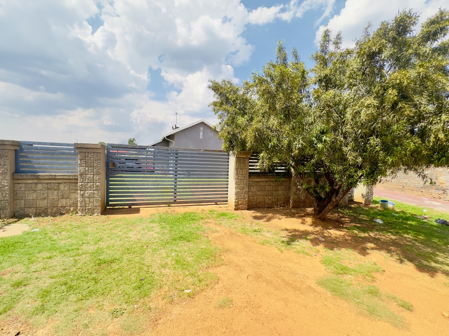 2 Bedroom Property for Sale in Salfin Gauteng