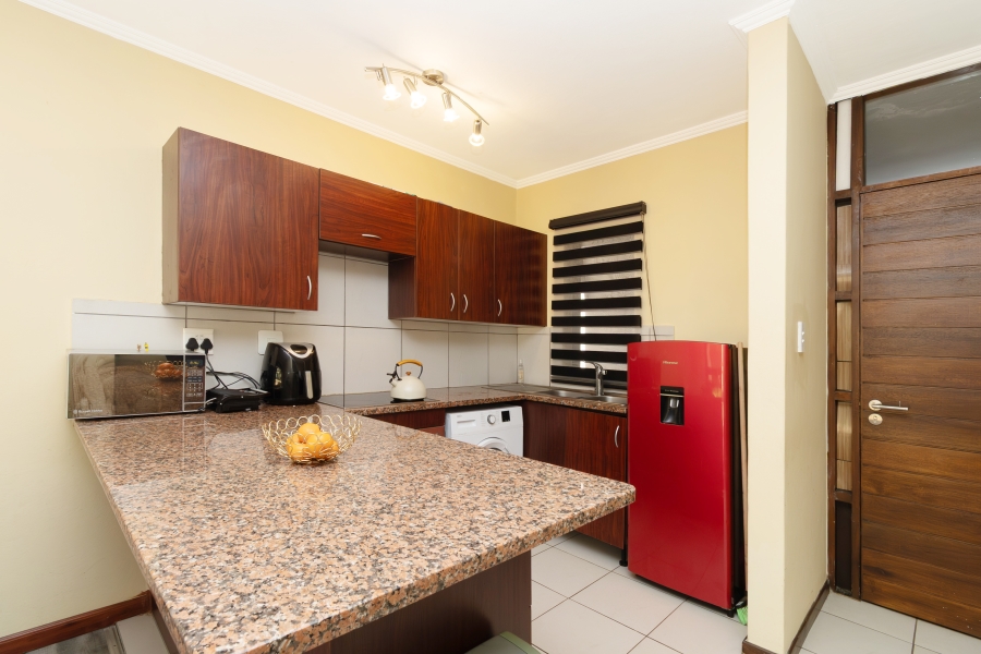 1 Bedroom Property for Sale in Jackal Creek Golf Estate Gauteng