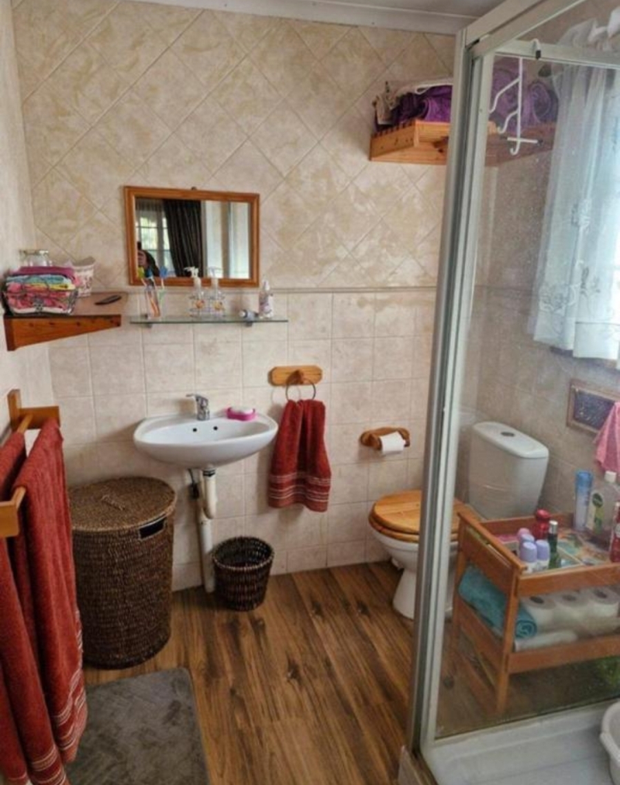 5 Bedroom Property for Sale in Amandasig Gauteng