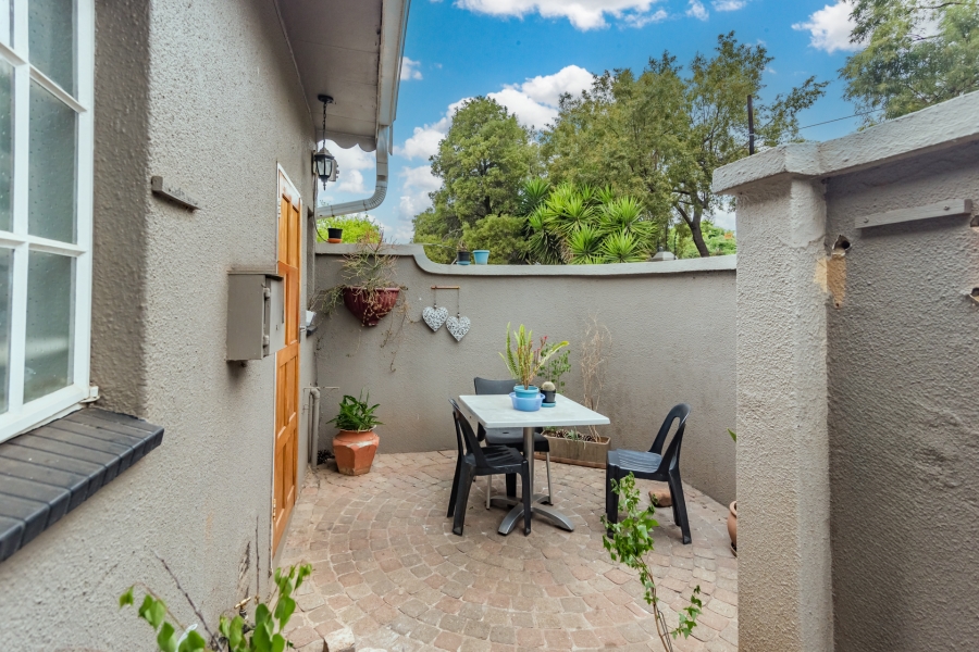 2 Bedroom Property for Sale in Helderkruin Gauteng
