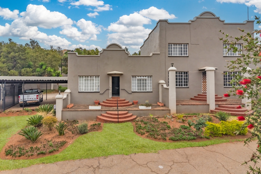 2 Bedroom Property for Sale in Helderkruin Gauteng