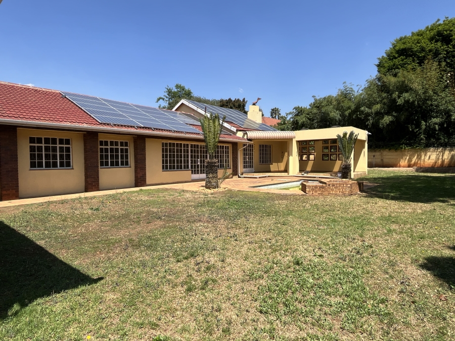 4 Bedroom Property for Sale in Bedford Gardens Gauteng