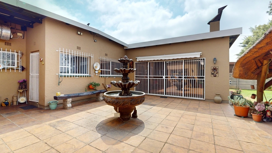 4 Bedroom Property for Sale in Parkrand Gauteng