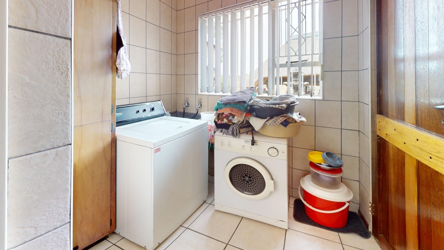 4 Bedroom Property for Sale in Parkrand Gauteng