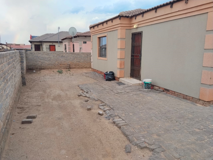 2 Bedroom Property for Sale in Vanderbijlpark CE 3 Gauteng