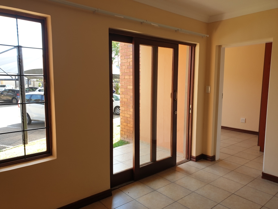 2 Bedroom Property for Sale in Montana Tuine Gauteng