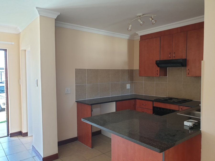 2 Bedroom Property for Sale in Montana Tuine Gauteng