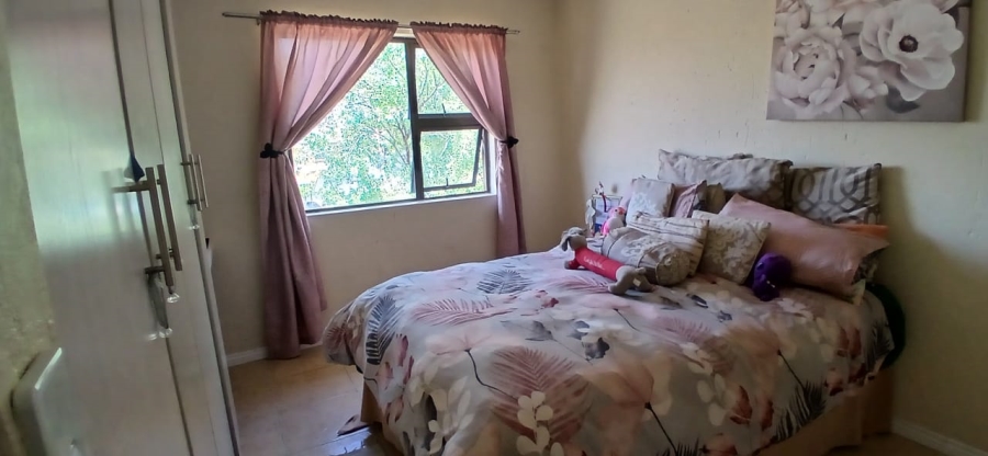 2 Bedroom Property for Sale in New Redruth Gauteng