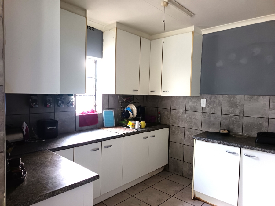 3 Bedroom Property for Sale in Dalview Gauteng