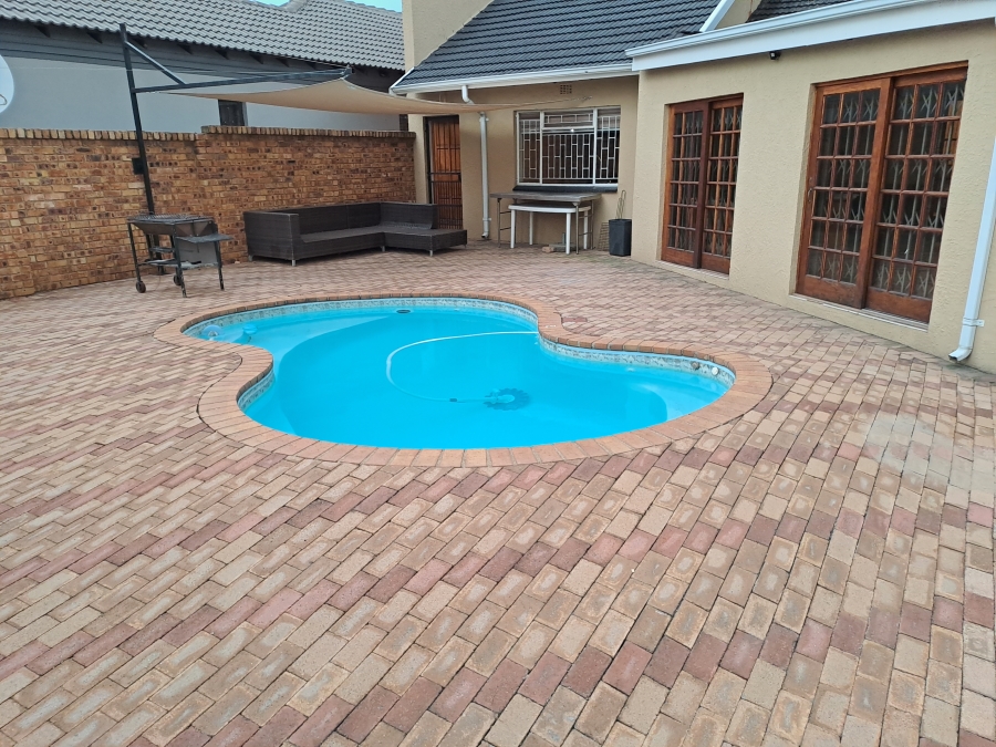 3 Bedroom Property for Sale in Modder East Gauteng