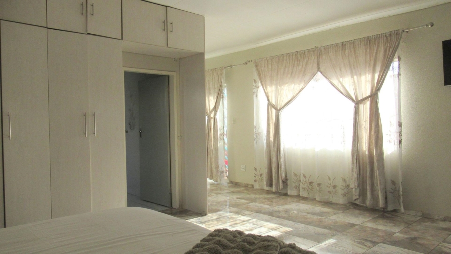 3 Bedroom Property for Sale in Elandspark Gauteng