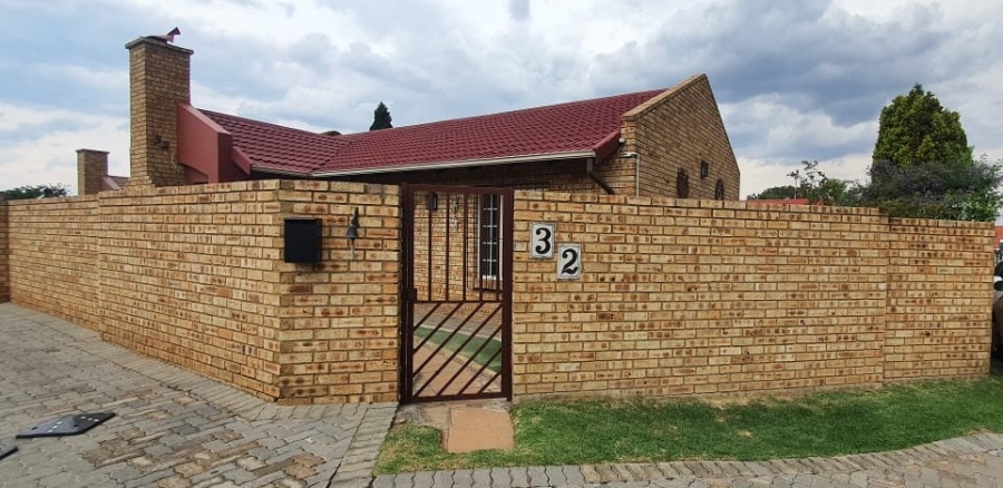 3 Bedroom Property for Sale in Albemarle Gauteng