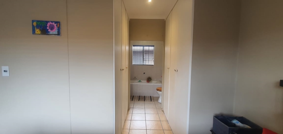3 Bedroom Property for Sale in Albemarle Gauteng