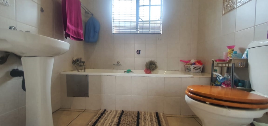 3 Bedroom Property for Sale in Albemarle Gauteng