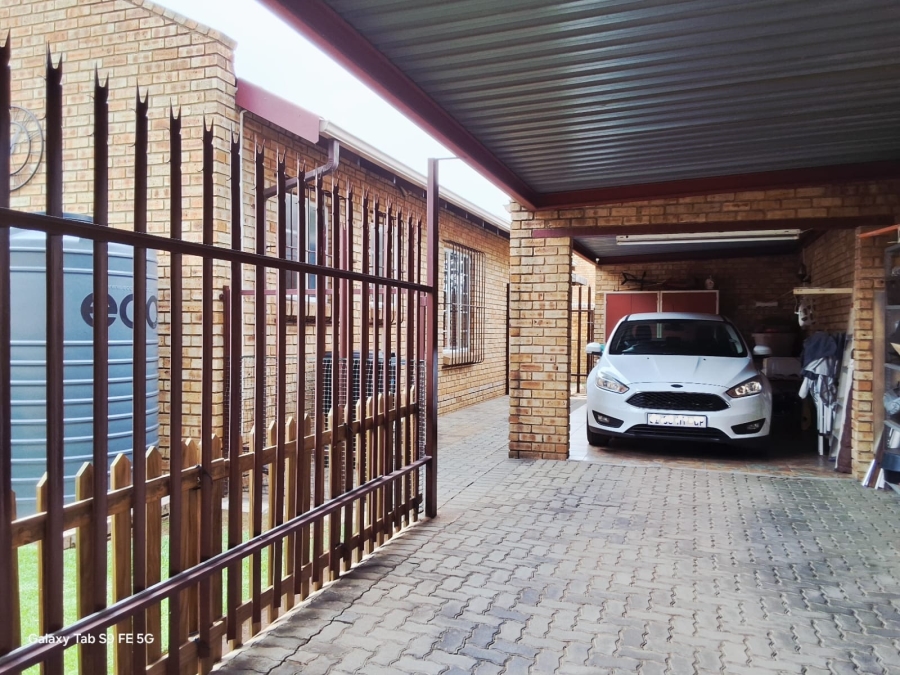 3 Bedroom Property for Sale in Albemarle Gauteng