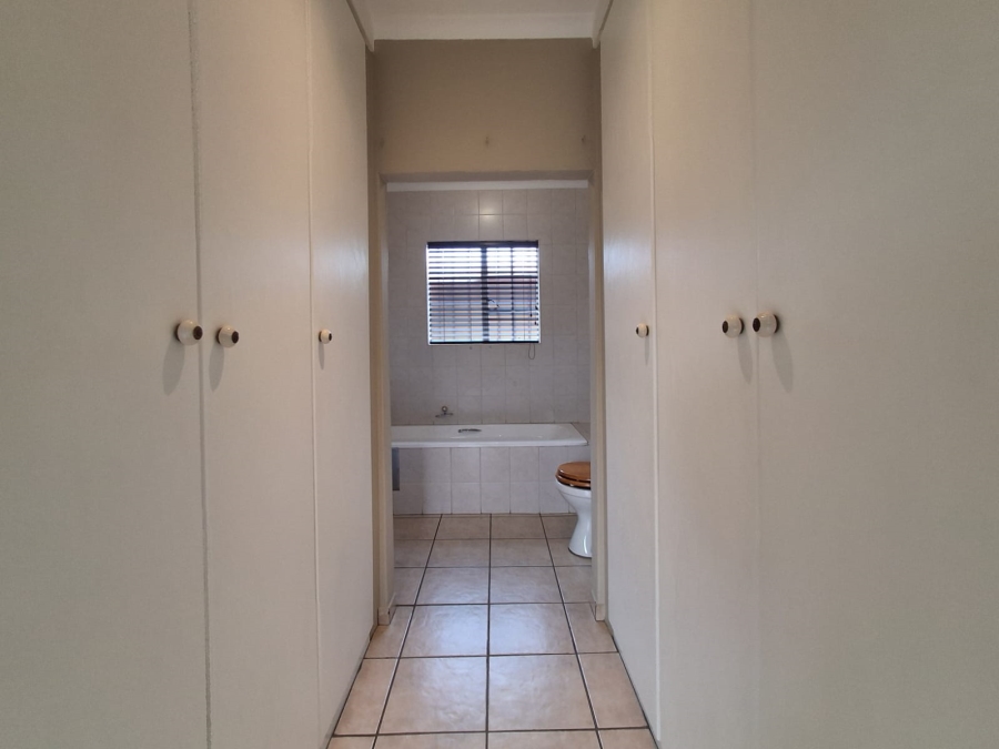 3 Bedroom Property for Sale in Albemarle Gauteng