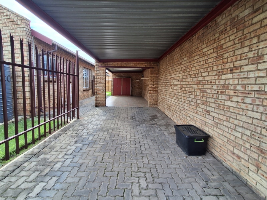 3 Bedroom Property for Sale in Albemarle Gauteng
