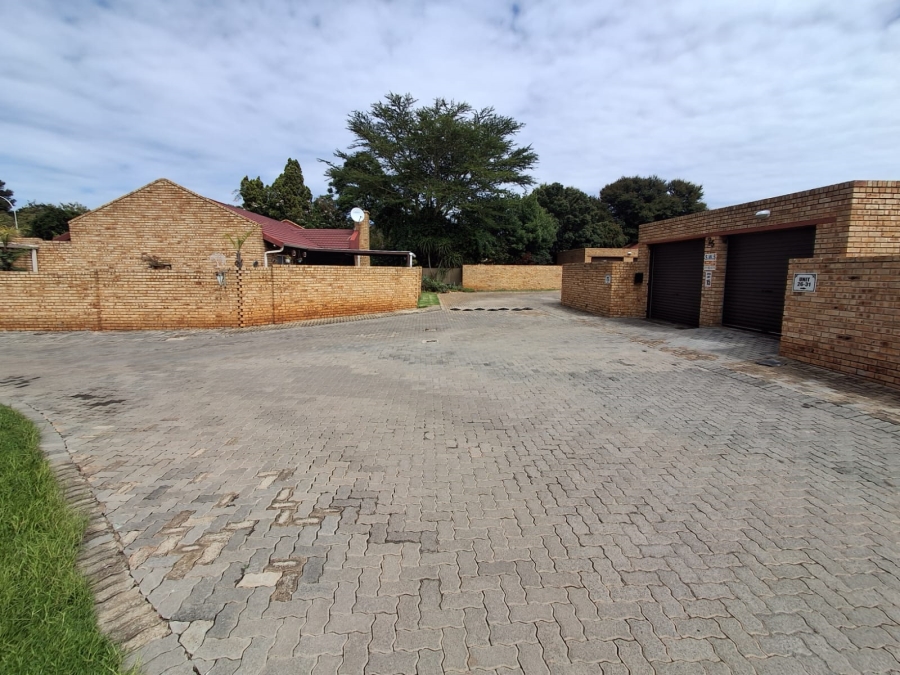 3 Bedroom Property for Sale in Albemarle Gauteng