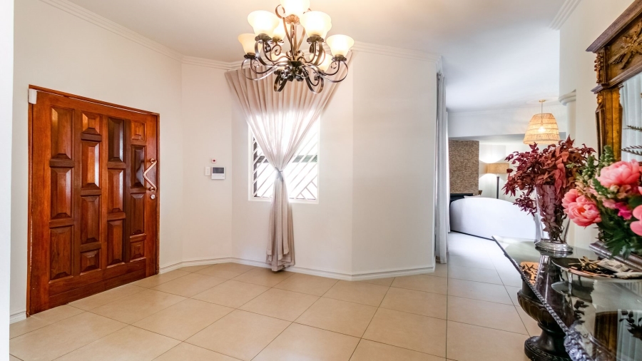 6 Bedroom Property for Sale in Bedfordview Gauteng