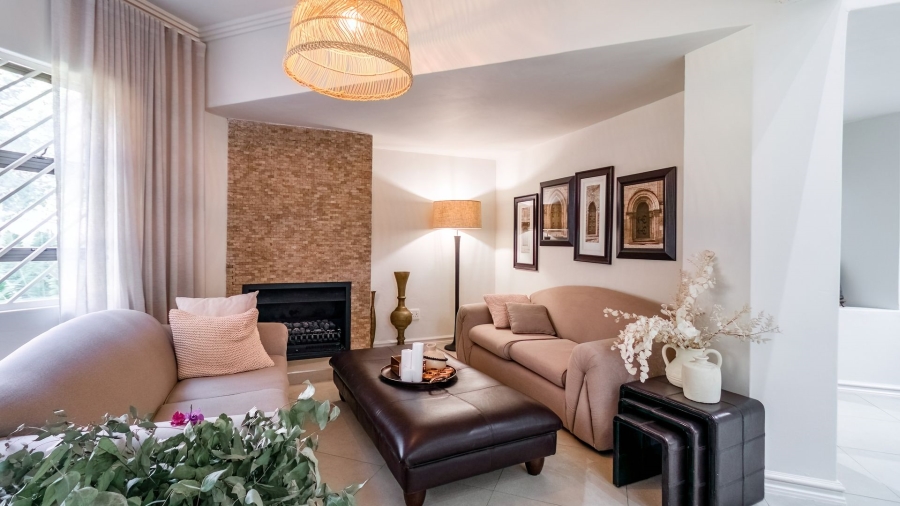 6 Bedroom Property for Sale in Bedfordview Gauteng