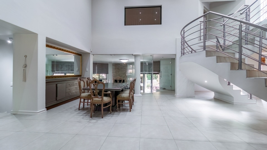 6 Bedroom Property for Sale in Bedfordview Gauteng