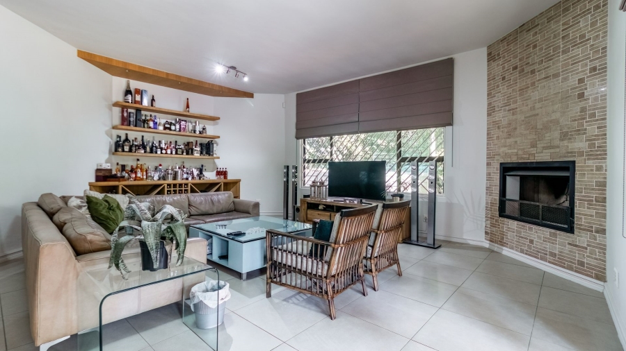 6 Bedroom Property for Sale in Bedfordview Gauteng