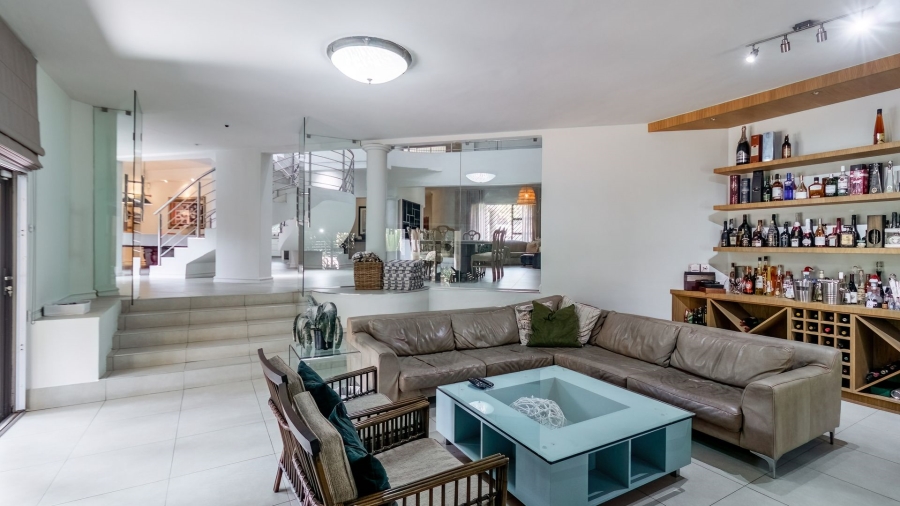 6 Bedroom Property for Sale in Bedfordview Gauteng