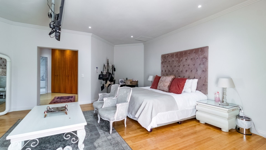 6 Bedroom Property for Sale in Bedfordview Gauteng