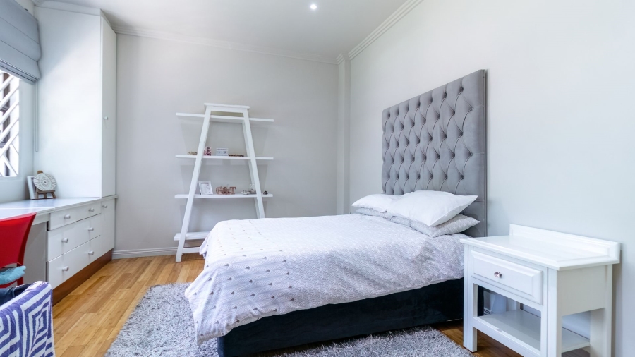 6 Bedroom Property for Sale in Bedfordview Gauteng