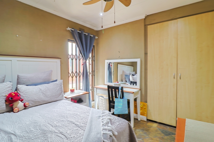 4 Bedroom Property for Sale in Brackendowns Gauteng