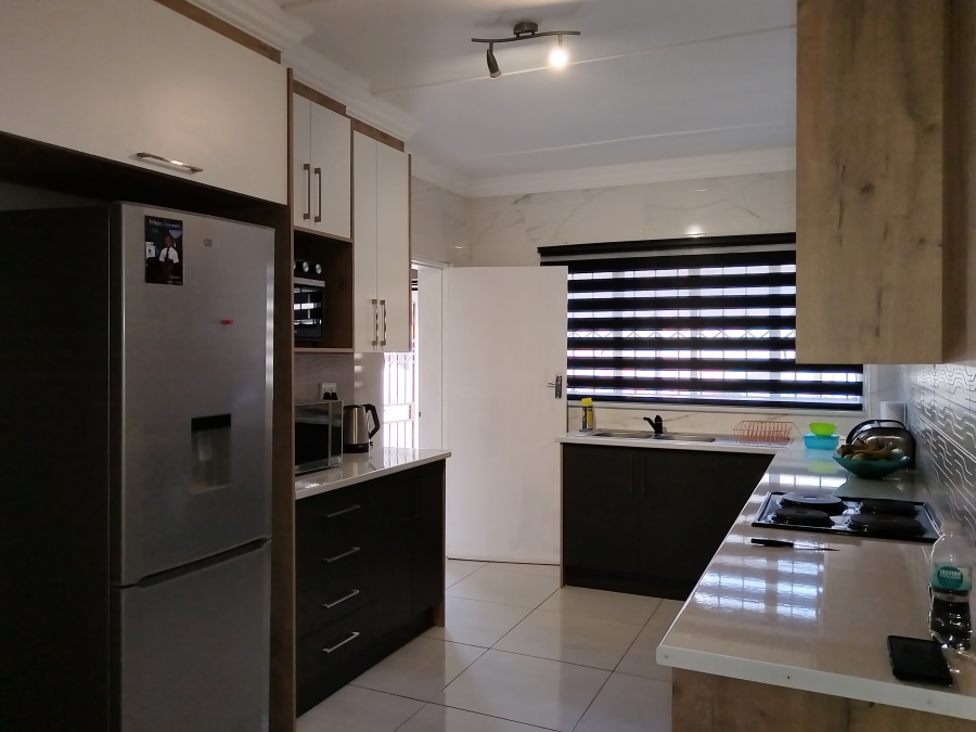 4 Bedroom Property for Sale in Vanderbijlpark SW 1 Gauteng