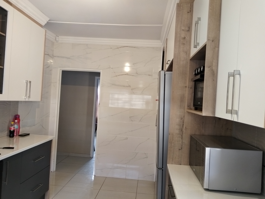 4 Bedroom Property for Sale in Vanderbijlpark SW 1 Gauteng
