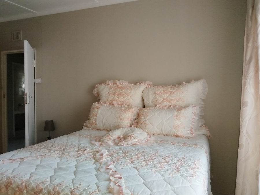 4 Bedroom Property for Sale in Vanderbijlpark SW 1 Gauteng