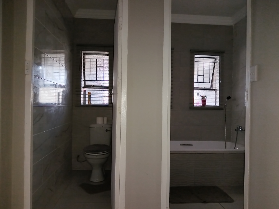 4 Bedroom Property for Sale in Vanderbijlpark SW 1 Gauteng