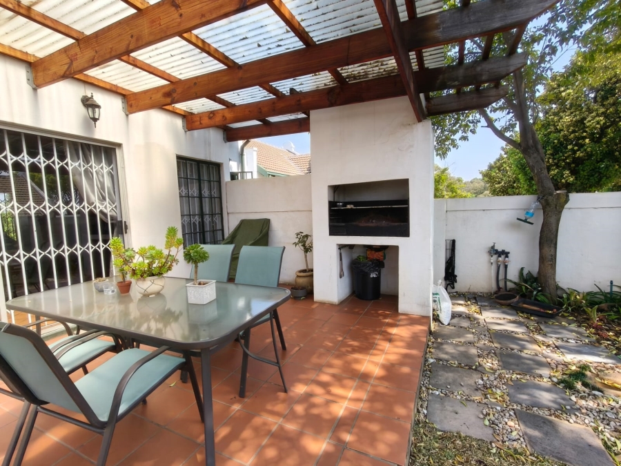 2 Bedroom Property for Sale in Newlands Gauteng