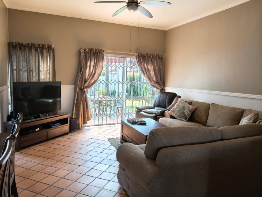 2 Bedroom Property for Sale in Newlands Gauteng