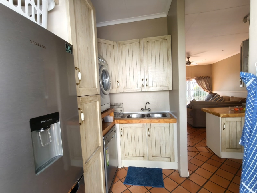 2 Bedroom Property for Sale in Newlands Gauteng