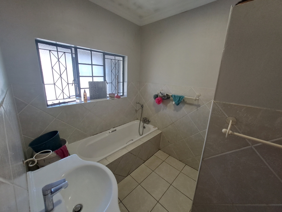 3 Bedroom Property for Sale in Greymont Gauteng