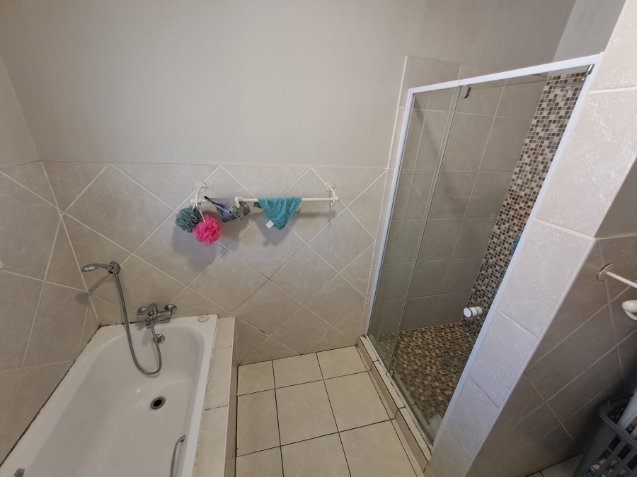 3 Bedroom Property for Sale in Greymont Gauteng