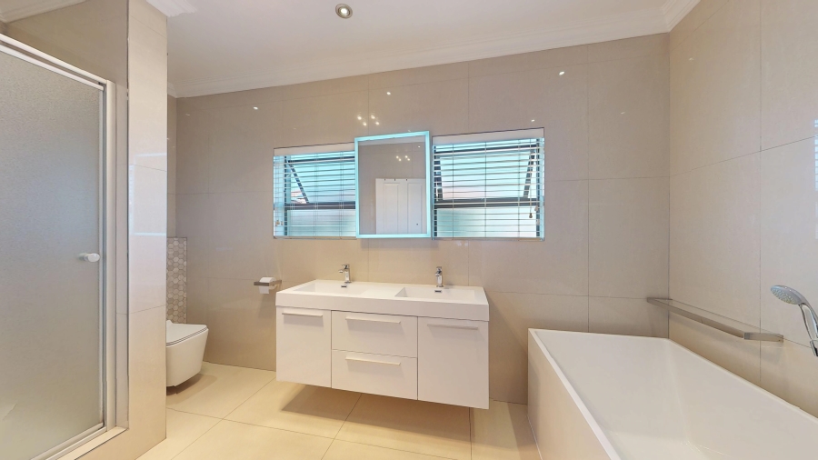 3 Bedroom Property for Sale in Bartlett Gauteng