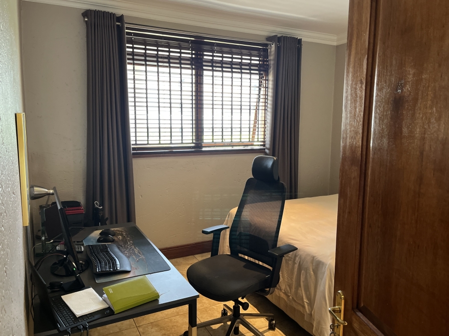 2 Bedroom Property for Sale in Bedford Gardens Gauteng