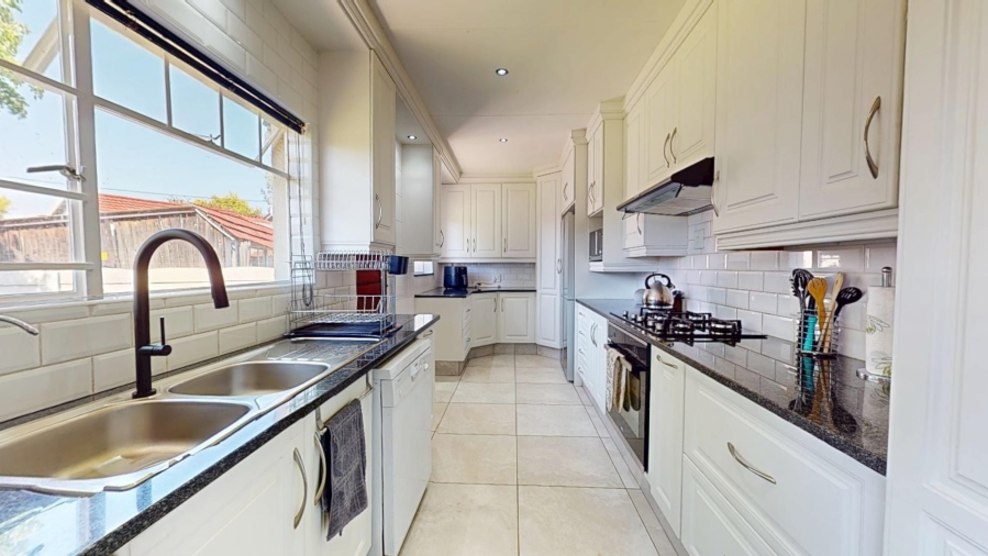 4 Bedroom Property for Sale in Impala Park Gauteng