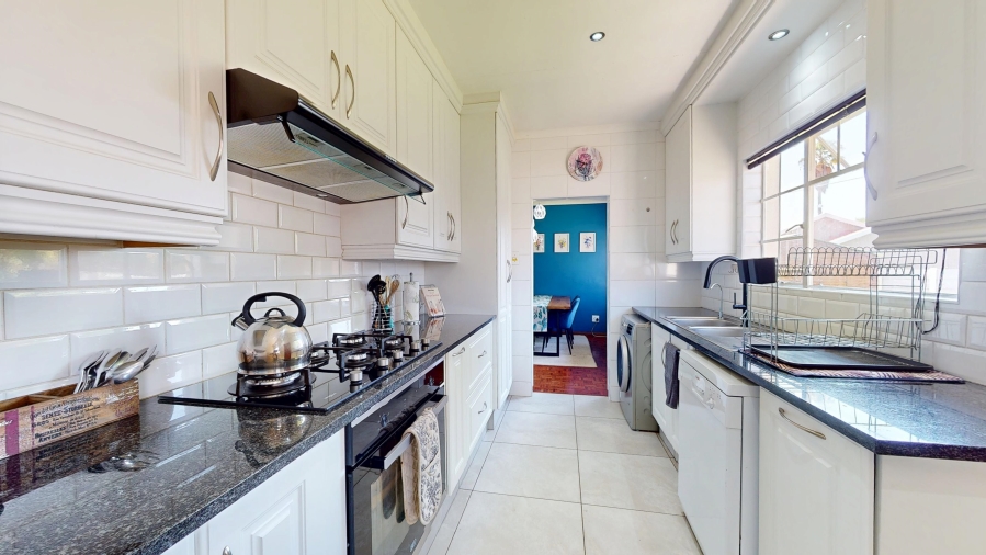 4 Bedroom Property for Sale in Impala Park Gauteng