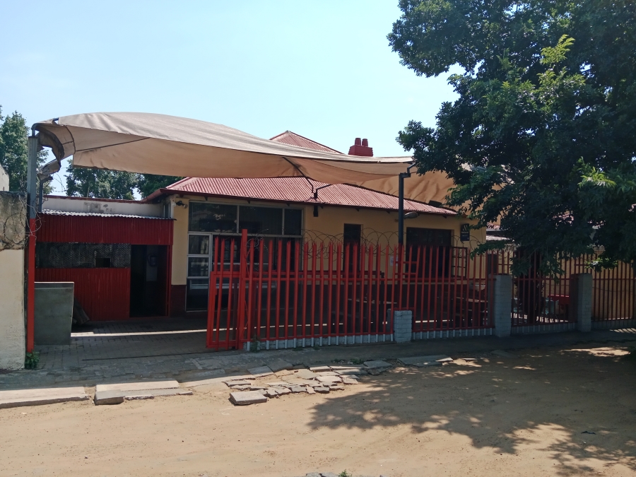 2 Bedroom Property for Sale in Kenilworth Gauteng