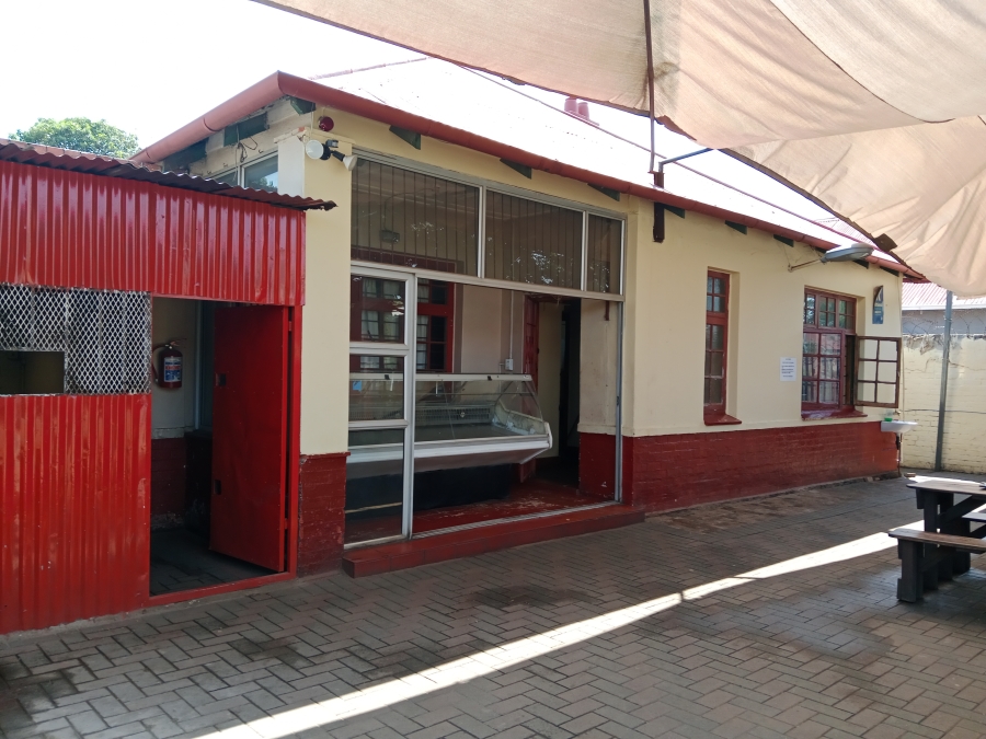2 Bedroom Property for Sale in Kenilworth Gauteng