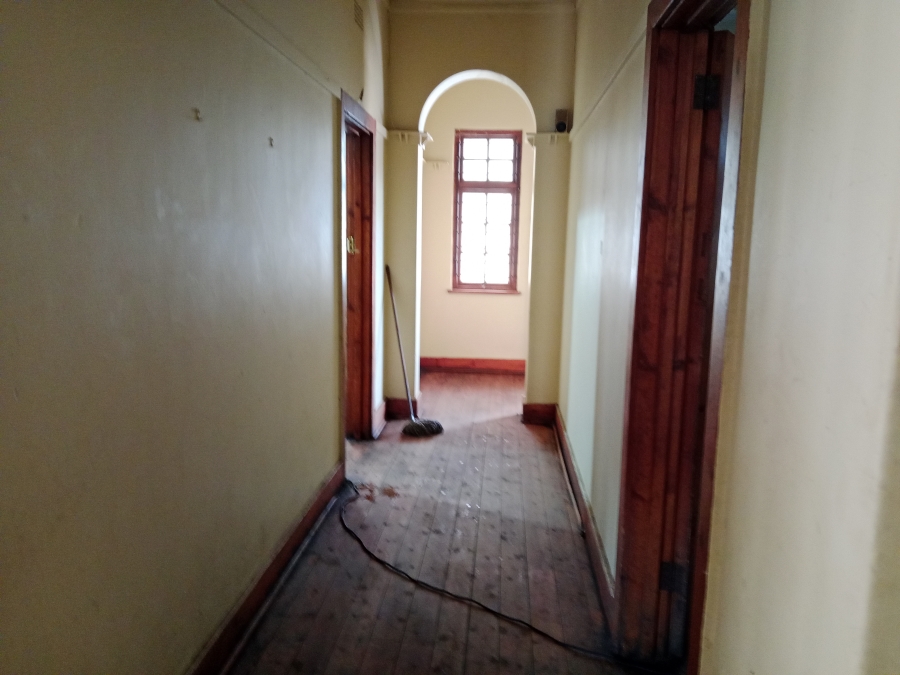 2 Bedroom Property for Sale in Kenilworth Gauteng