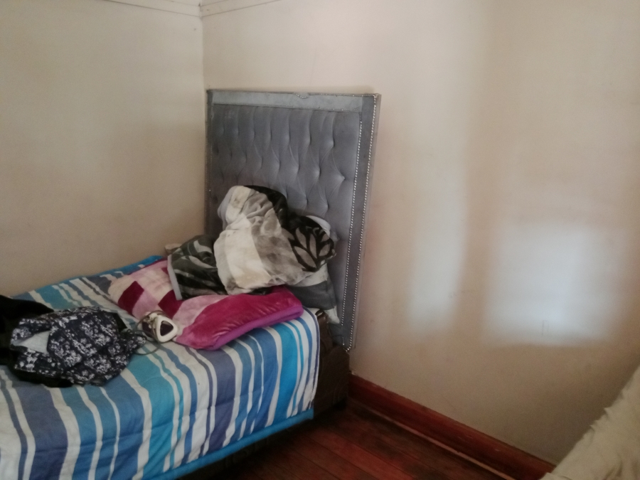 2 Bedroom Property for Sale in Kenilworth Gauteng