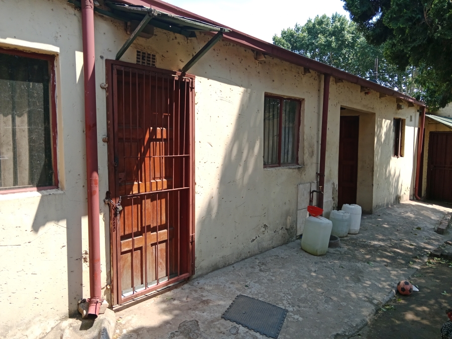 2 Bedroom Property for Sale in Kenilworth Gauteng